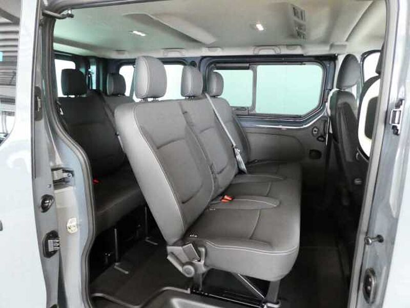 Nissan Primastar Kombi L1H1 Automatik +Rückfahrkamera