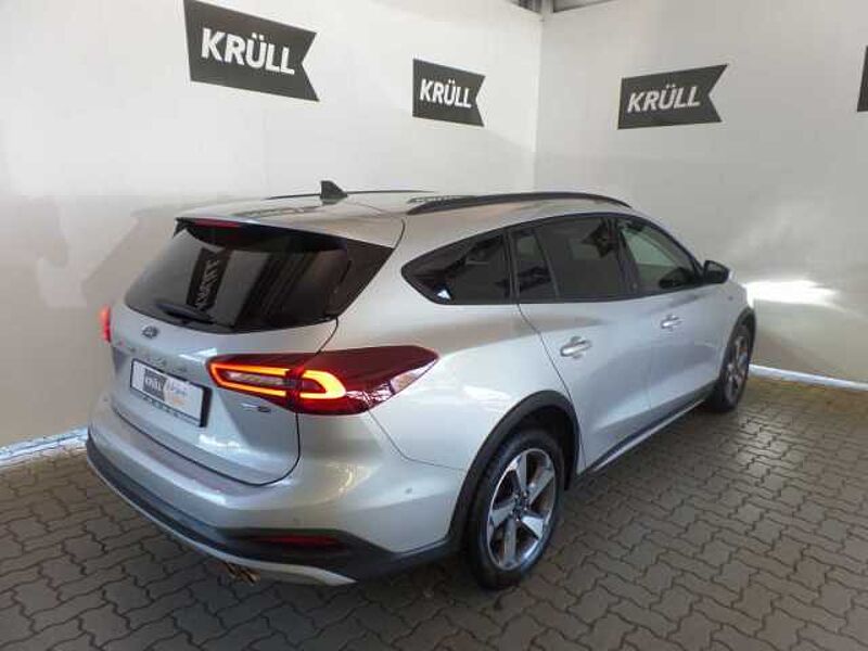 Ford Focus Active X  +AHK+Kamera+Navi+LED