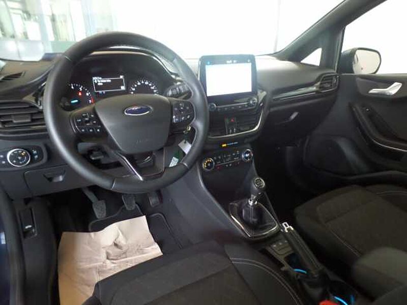 Ford Fiesta Active   +LED+Allwetter+Sitzhzg