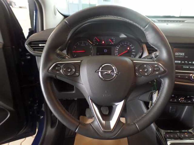 Opel Crossland X 1,2 Enjoy+LED+KAM+SHZ