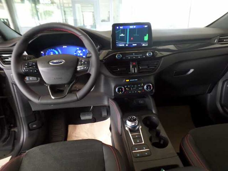 Ford Kuga Hybrid ST-Line X+LED+NAVI