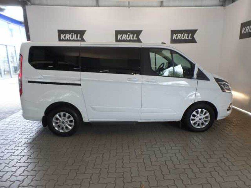 Ford Transit Custom 320 L1 Tourneo Titanium *8-Sitze*AHK*