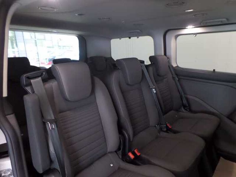 Ford Transit Custom 320 L1 Tourneo Titanium *8-Sitze*AHK*