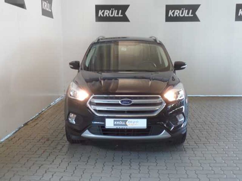 Ford Kuga 1,5+Winter-Paket+PDC+WR+KAM