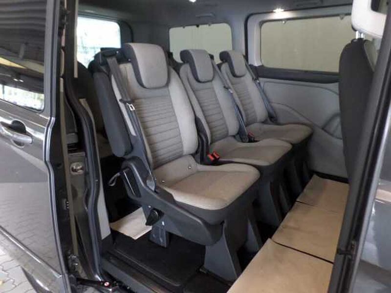 Ford Transit Custom 320 L1 Tourneo Titanium