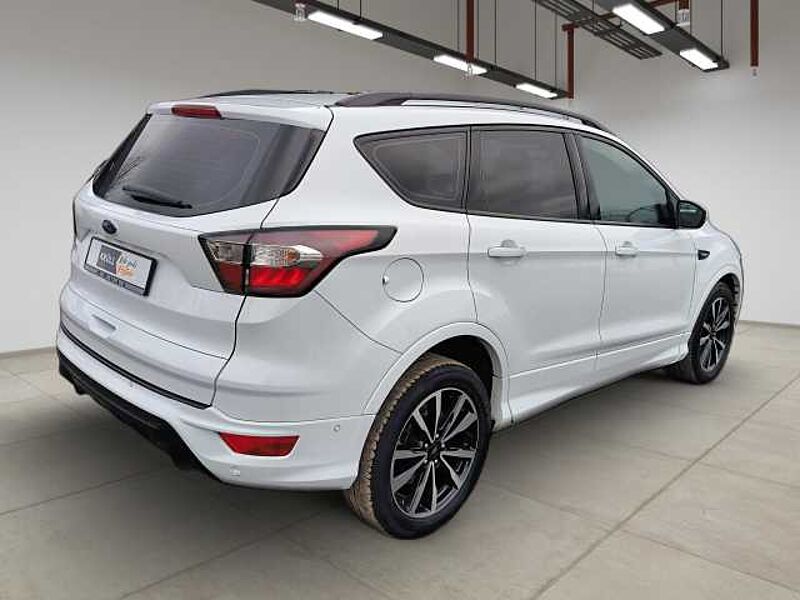 Ford Kuga ST-Line+Navi+Winter-Paket