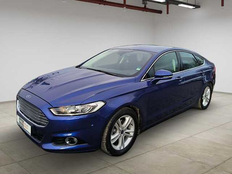 Ford Mondeo Titanium+Navi+Winterräder