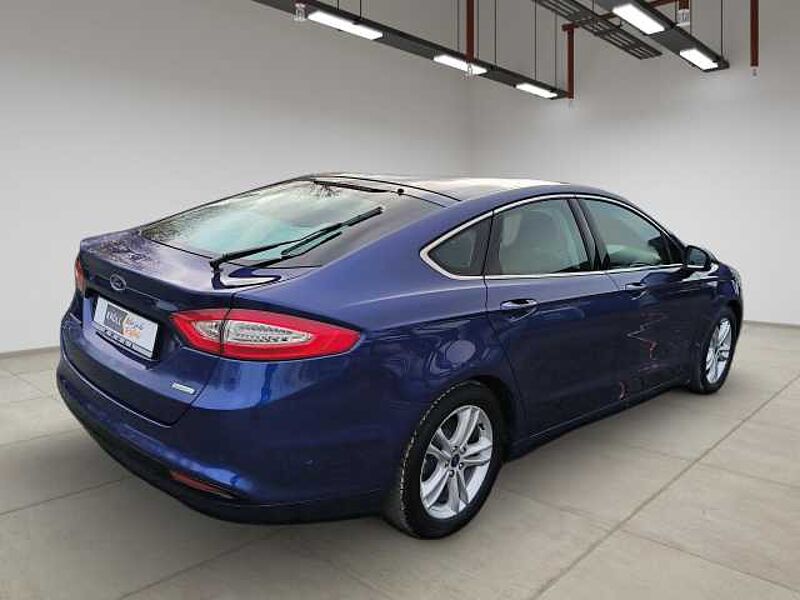 Ford Mondeo Titanium+Navi+Winterräder