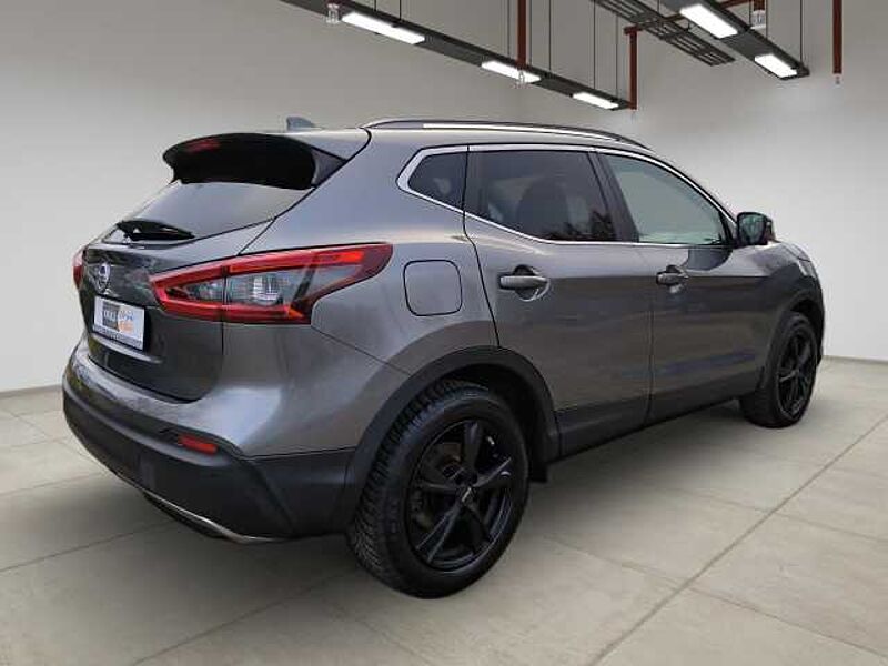 Nissan Qashqai Tekna +LED+PANO+8-FACH+